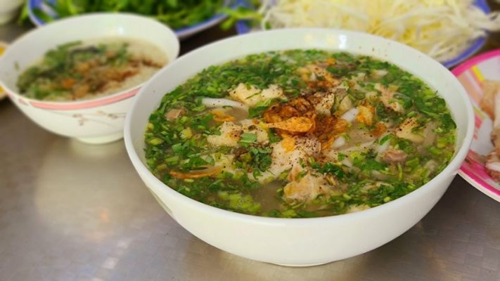 bánh canh cá lóc