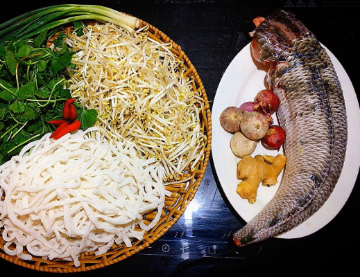 bánh canh cá lóc