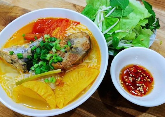Bún cá ngừ đại dương